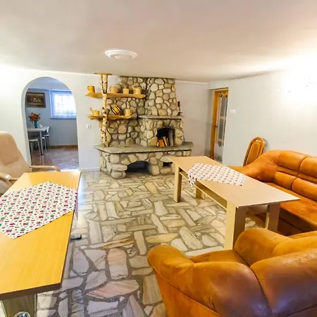 Apartment Sloneczny Dworek U Sarnow